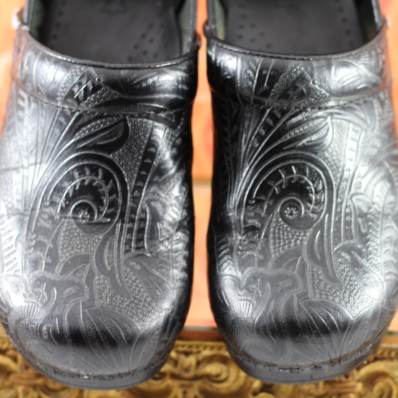 Dansko Black Leather Tooled Clogs - Picture 7 of 16